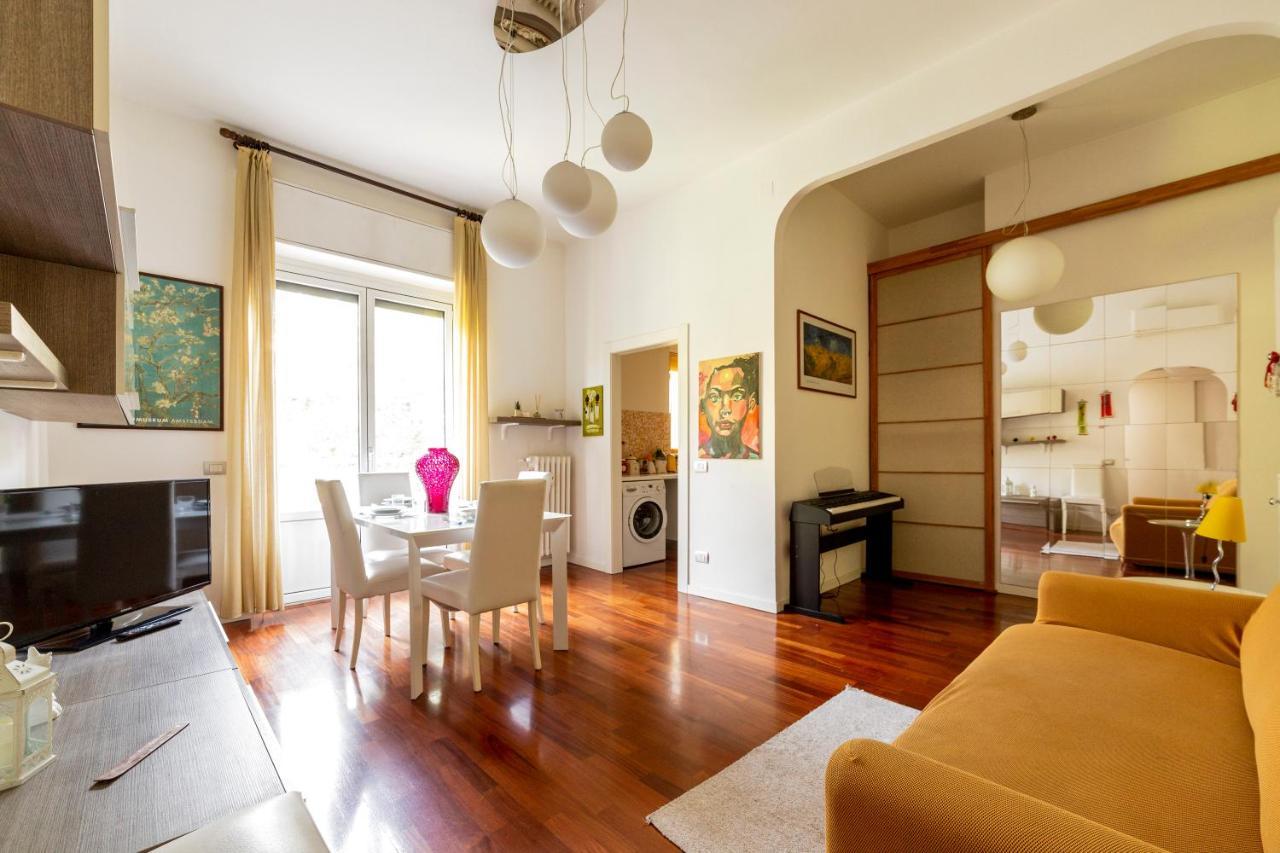 Milano Calvairate Balcony Apt ภายนอก รูปภาพ