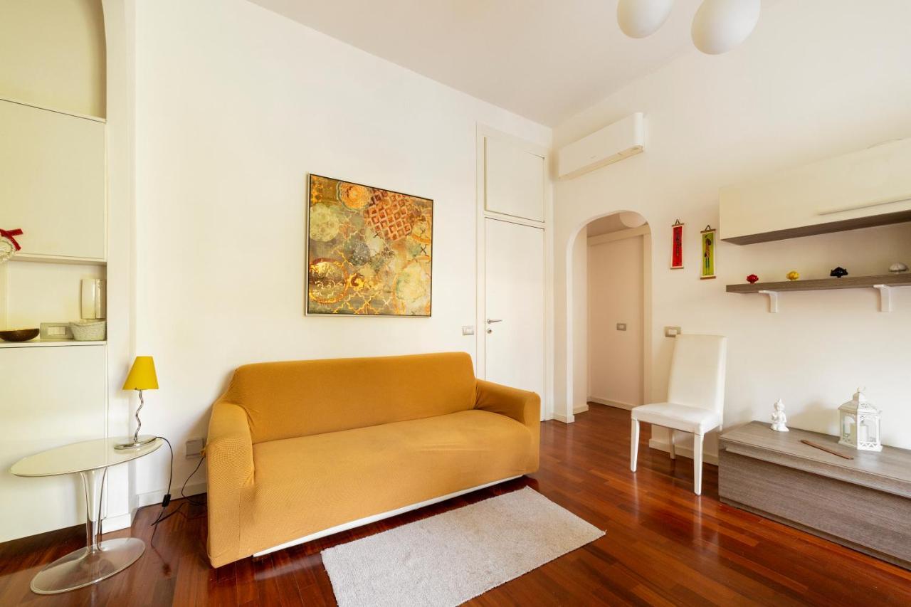 Milano Calvairate Balcony Apt ภายนอก รูปภาพ